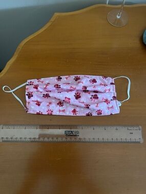 Pink Paw Print Pleated Face Mask